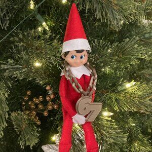 Elf on the Shelf 67 Hype Chain Christmas Decor Six Seven New Bronze w/Gift Box